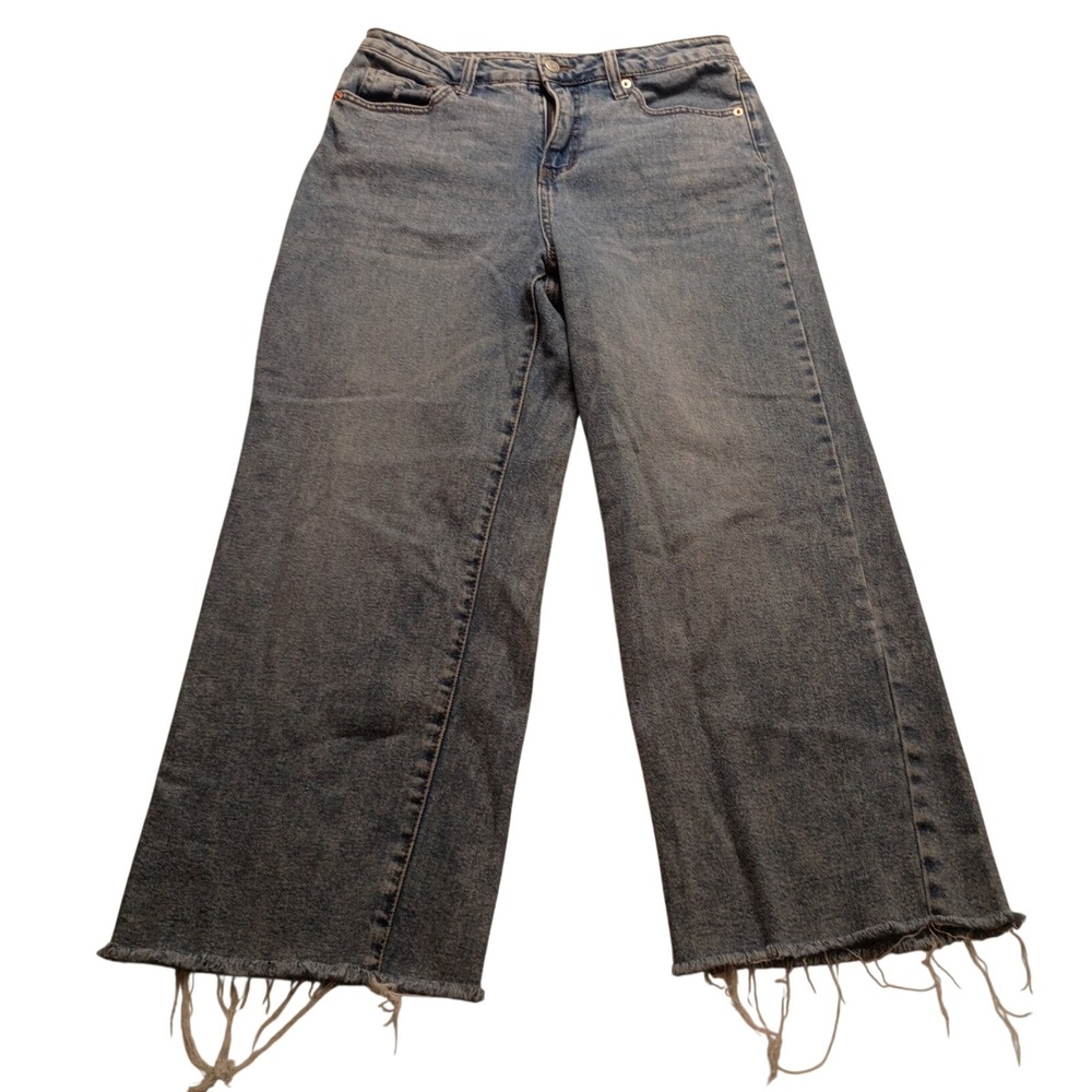 Wild Fable Women's High Rise Wide Leg Raw Hem Jeans Light Wash Blue Casual